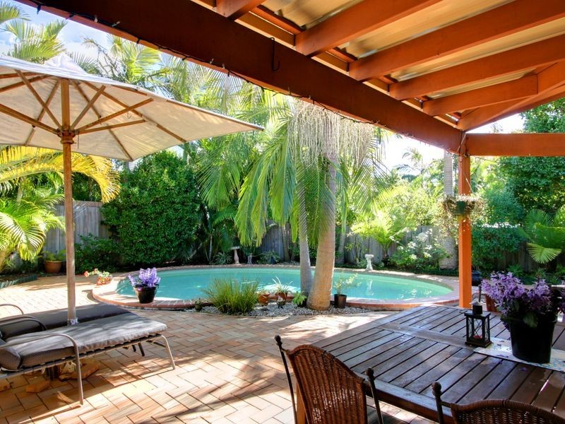 25 Greg Norman Crescent, Parkwood QLD 4214