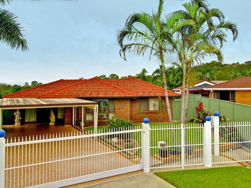 16 Burcott Court, Carrara QLD 4211