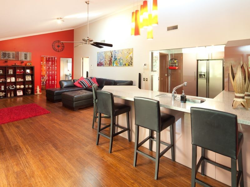 5 Ainsley Avenue, Ashmore QLD 4214