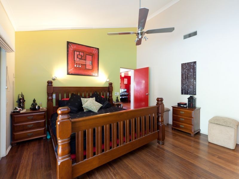 5 Ainsley Avenue, Ashmore QLD 4214