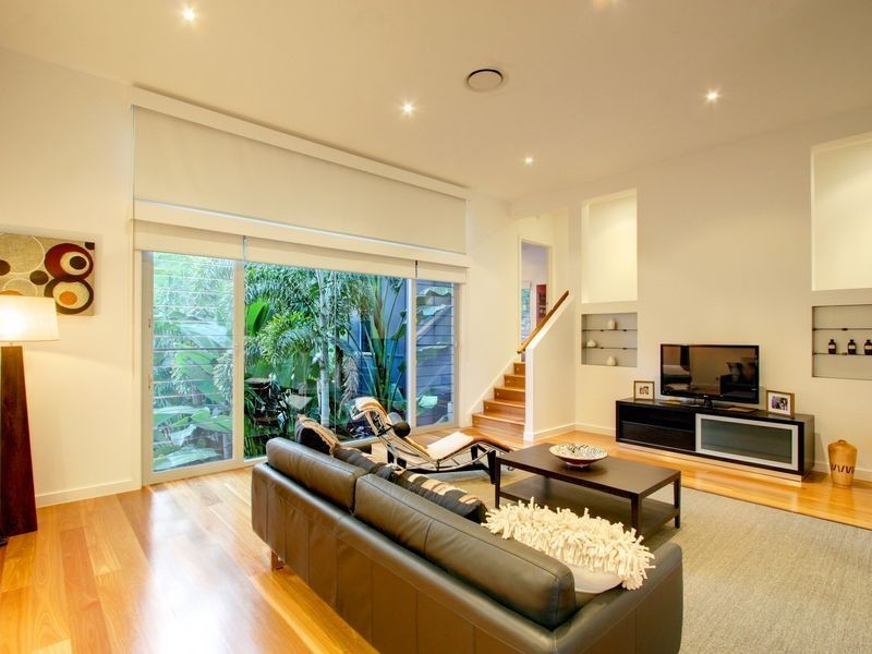 19 Lily Crescent, Nerang QLD 4211