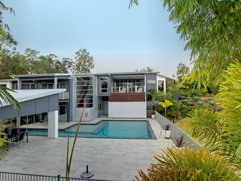 19 Lily Crescent, Nerang QLD 4211