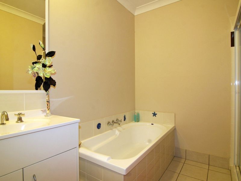 1/21 Hellman Street, Molendinar QLD 4214