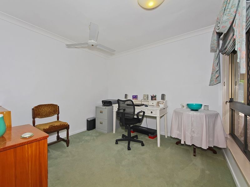 4 Dunhill Court, Carrara QLD 4211