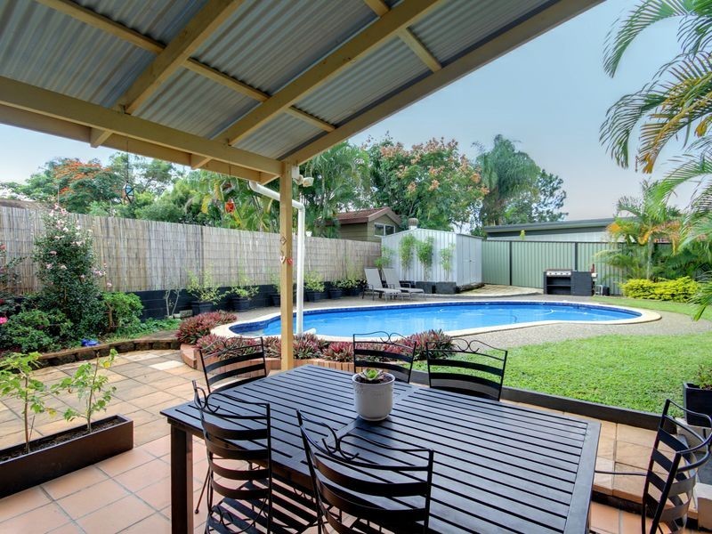 9 Valerie Street, Ashmore QLD 4214