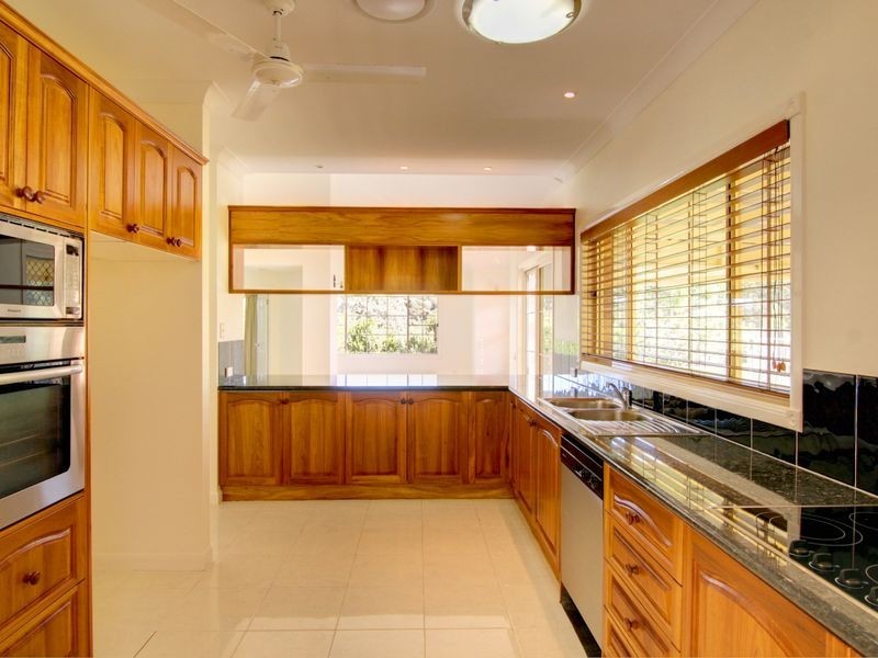 14 Rokeby Court, Nerang QLD 4211