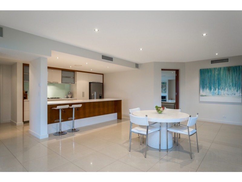 219 Crane Crescent, Nerang QLD 4211