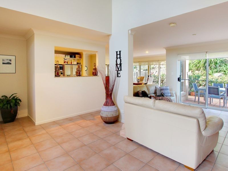 2/14 Riverwood Drive, Ashmore QLD 4214
