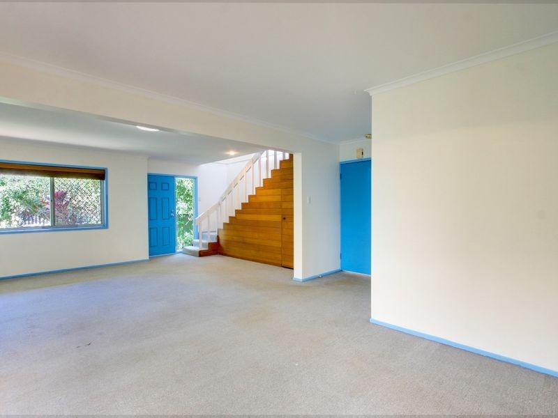 10 Warrener Street, Nerang QLD 4211