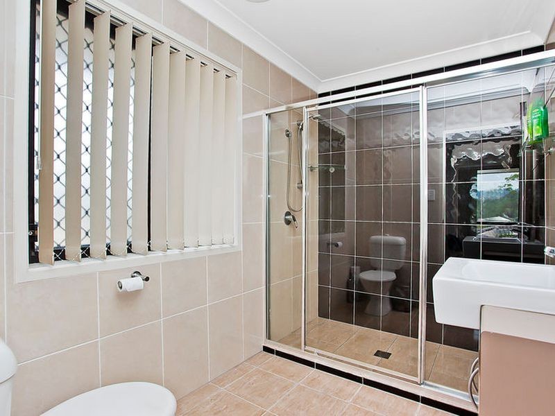 24 Peter Mills Drive, Gilston QLD 4211