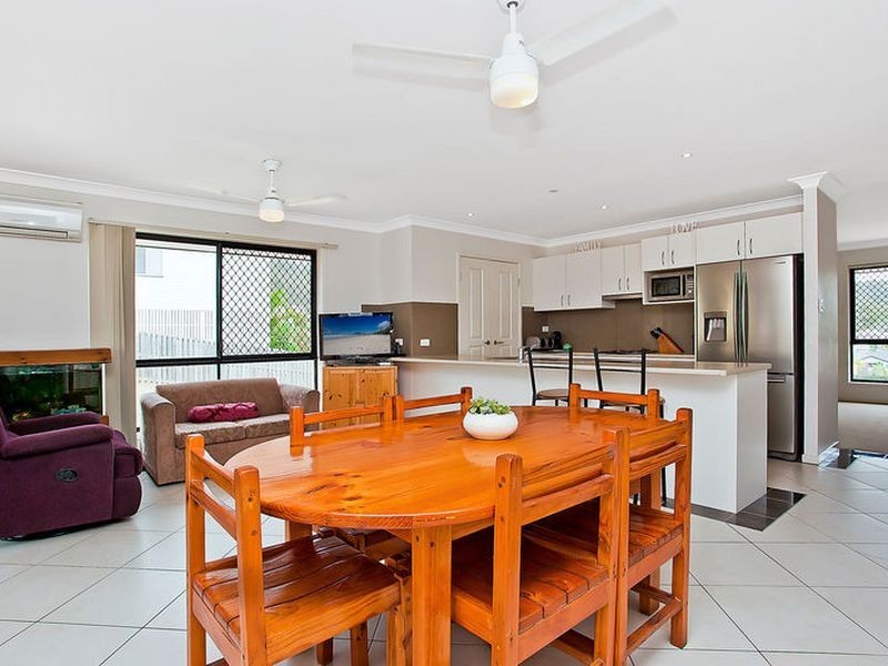 24 Peter Mills Drive, Gilston QLD 4211