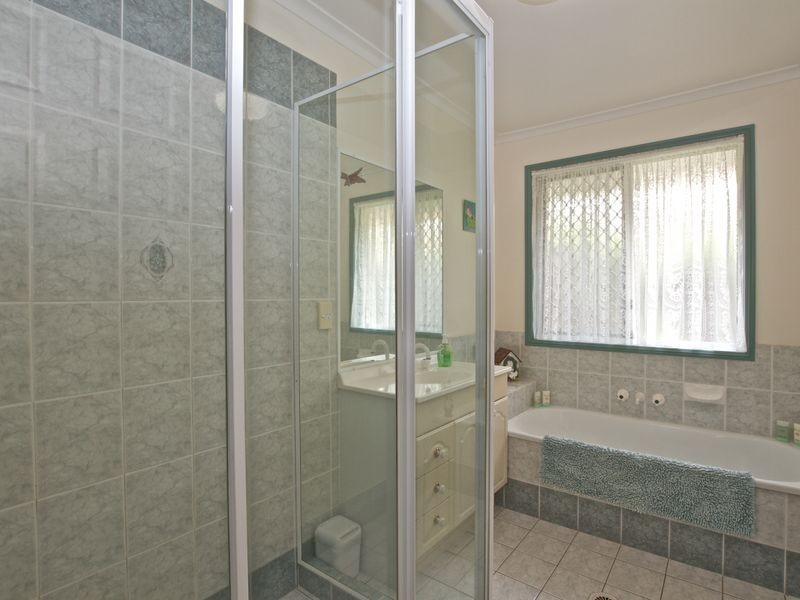 14 Borman Court, Worongary QLD 4213