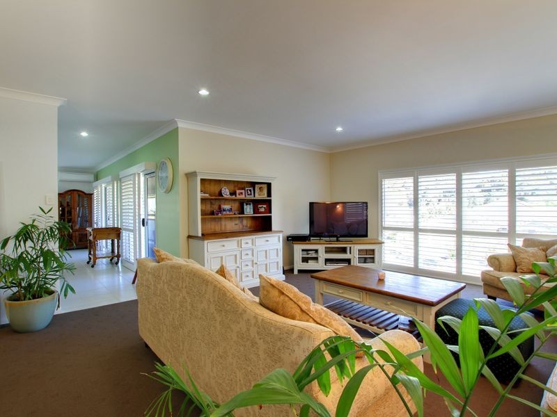25 Silvereye Circuit, Gilston QLD 4211