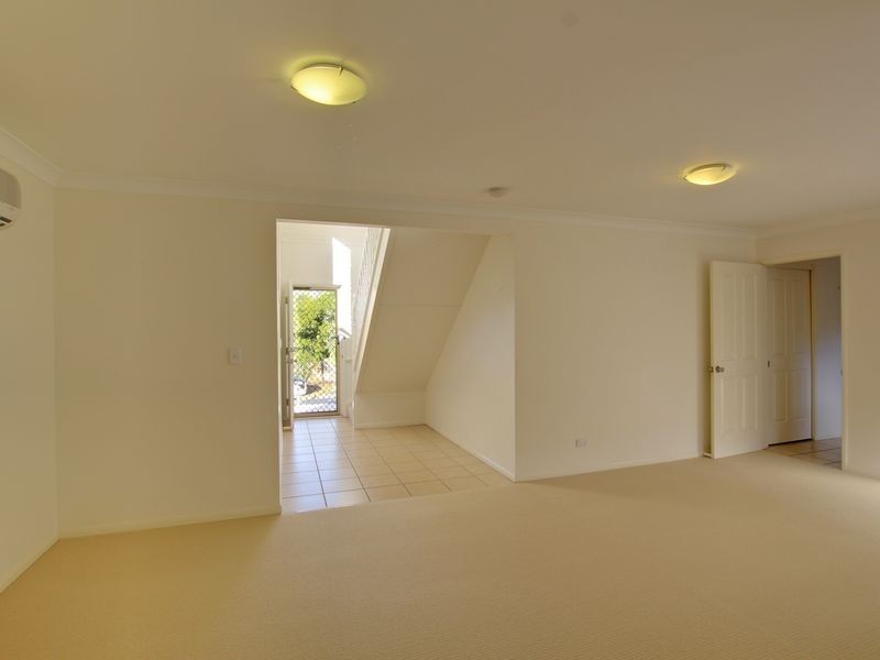 3 Bards Court, Nerang QLD 4211