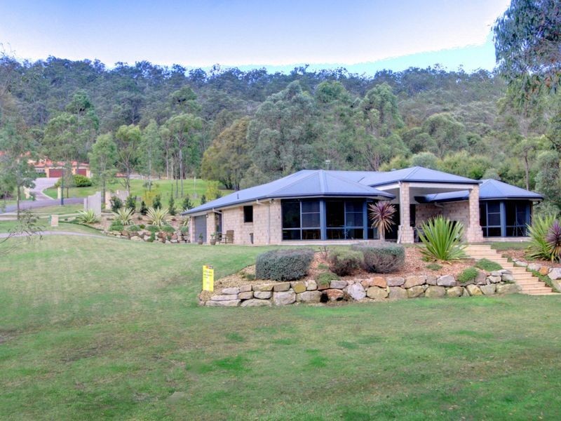 9 St Clair Court, Maudsland QLD 4210