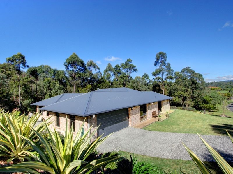 9 St Clair Court, Maudsland QLD 4210