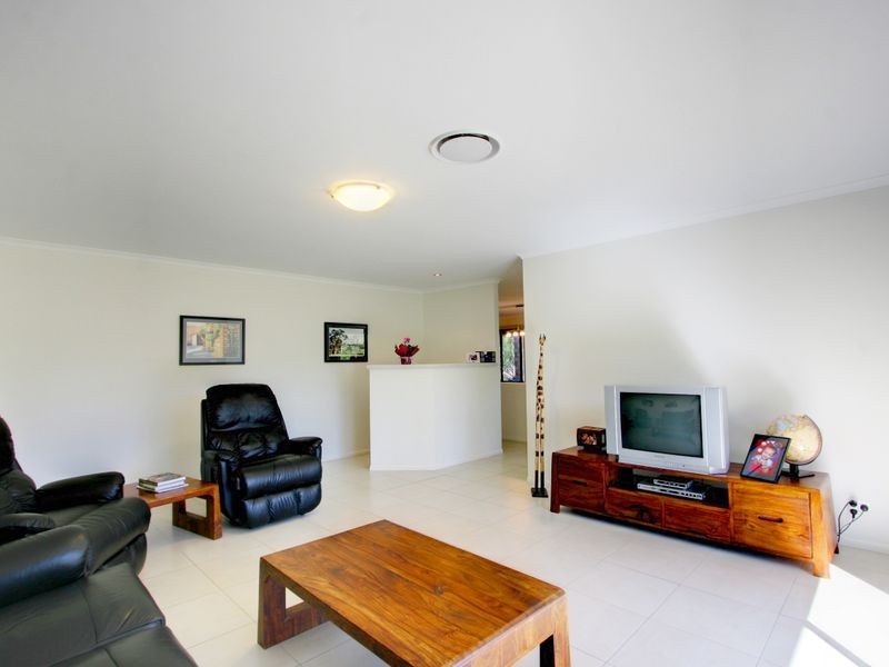 9 St Clair Court, Maudsland QLD 4210