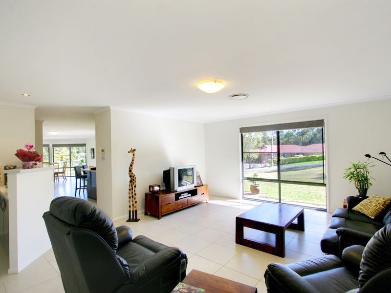 9 St Clair Court, Maudsland QLD 4210
