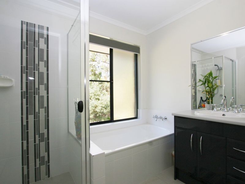9 St Clair Court, Maudsland QLD 4210