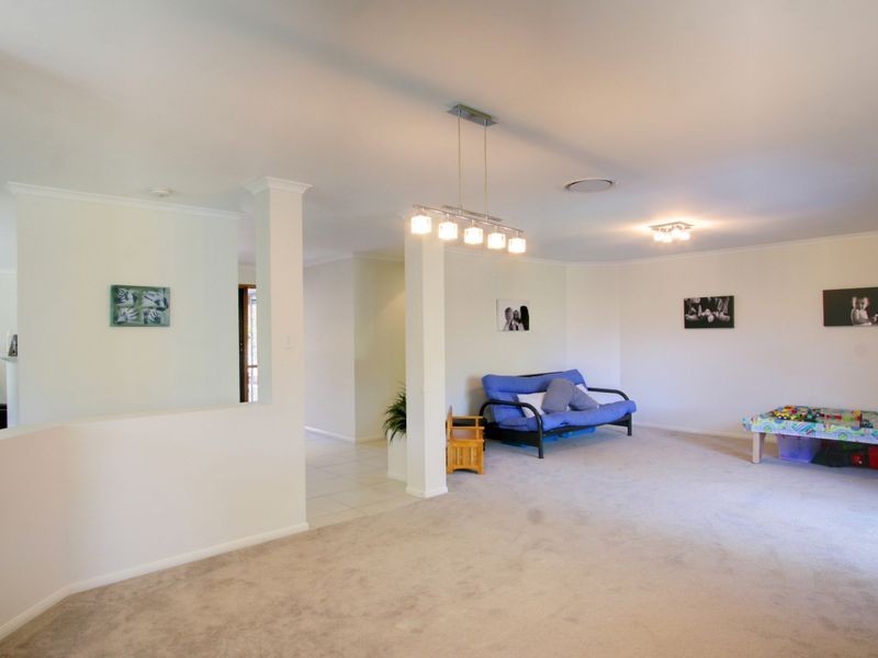 9 St Clair Court, Maudsland QLD 4210