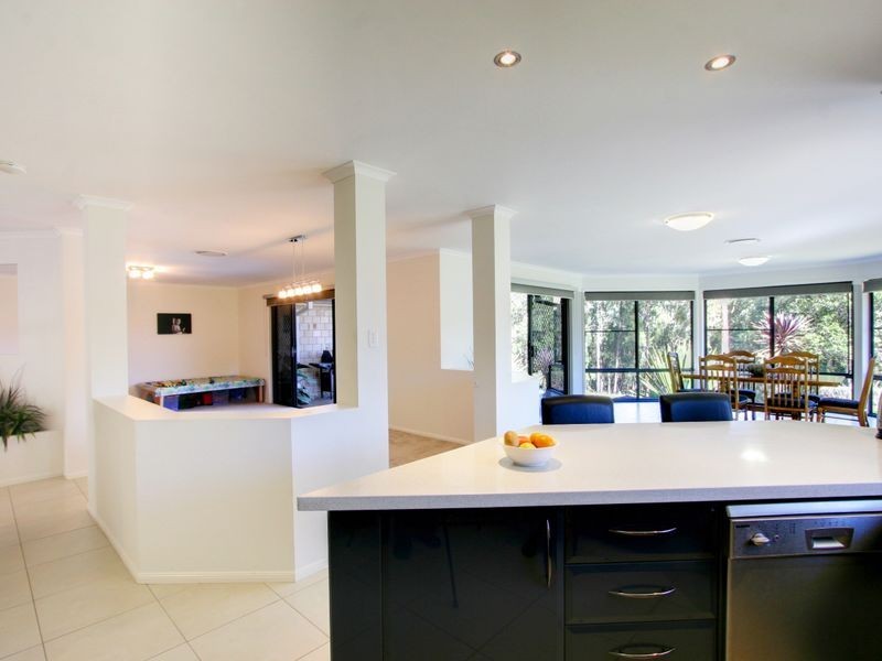 9 St Clair Court, Maudsland QLD 4210