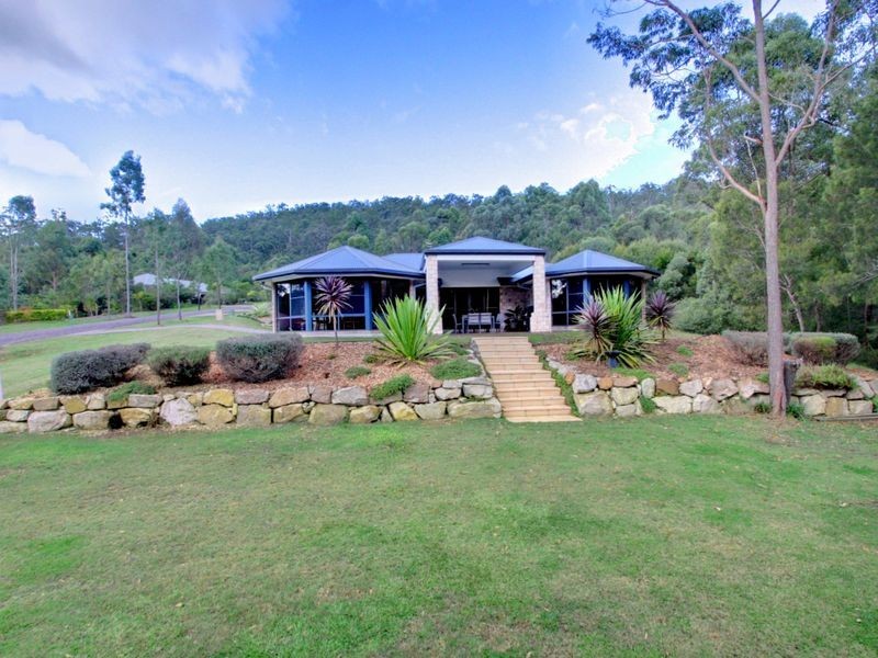 9 St Clair Court, Maudsland QLD 4210