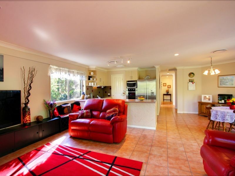 17 Parma Court, Mount Nathan QLD 4211
