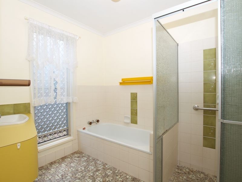 9 Jerrawa Street, Nerang QLD 4211