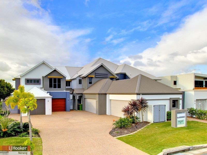 4/5021 Emerald Islands Drive, Carrara QLD 4211