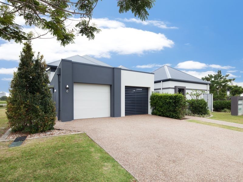 6/5019 Emerald Islands Drive, Carrara QLD 4211