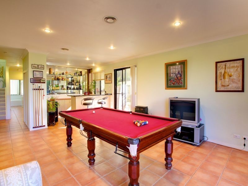119 Armstrong Way, Highland Park QLD 4211