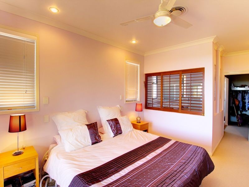 119 Armstrong Way, Highland Park QLD 4211