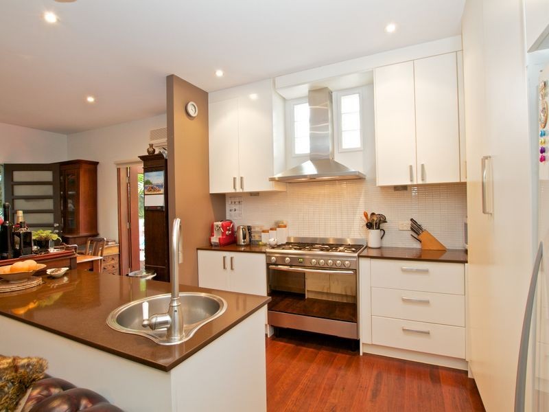 31B Ben Lomond Drive, Highland Park QLD 4211