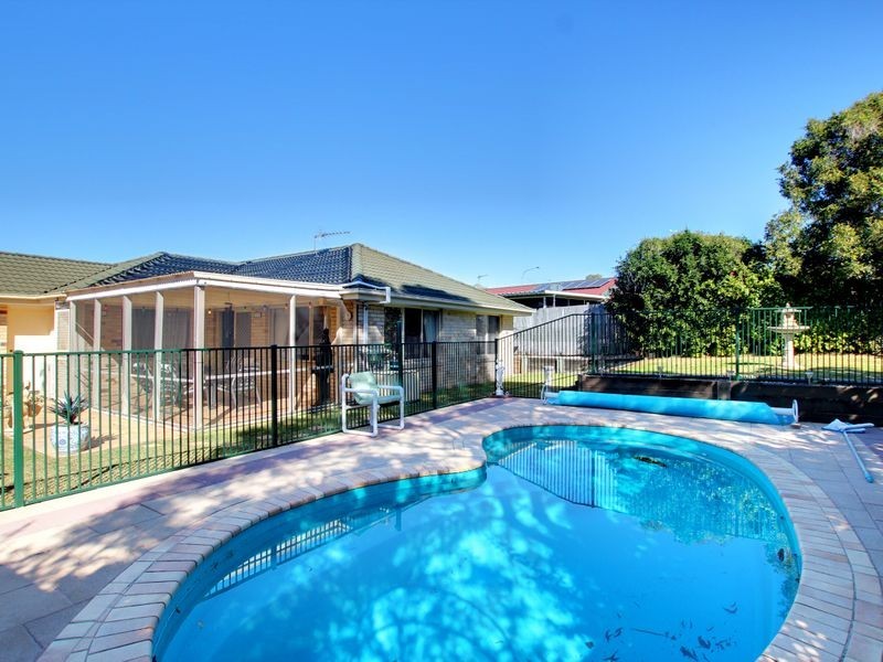 6 Oakdale Avenue, Nerang QLD 4211