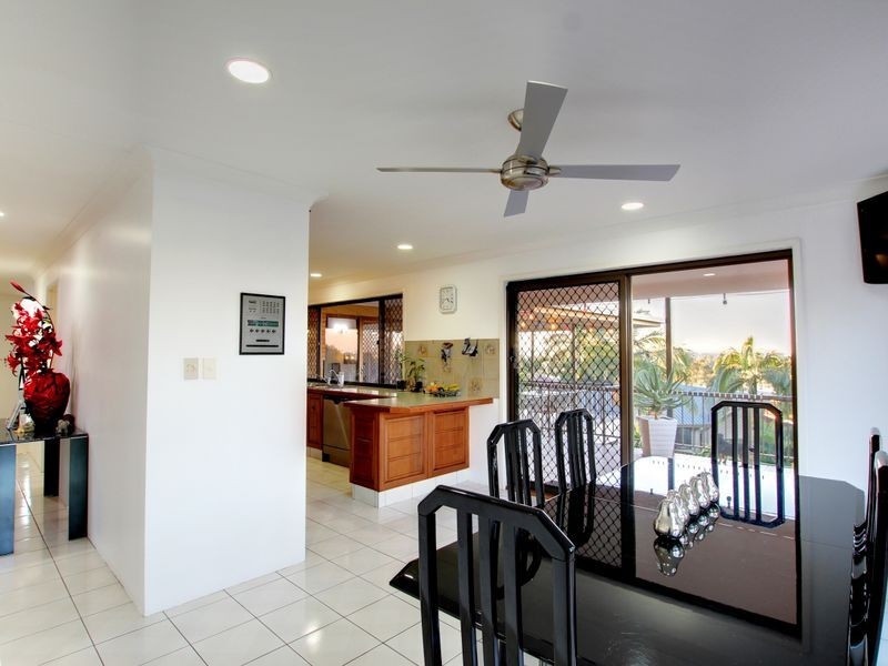27 Andamooka Avenue, Worongary QLD 4213