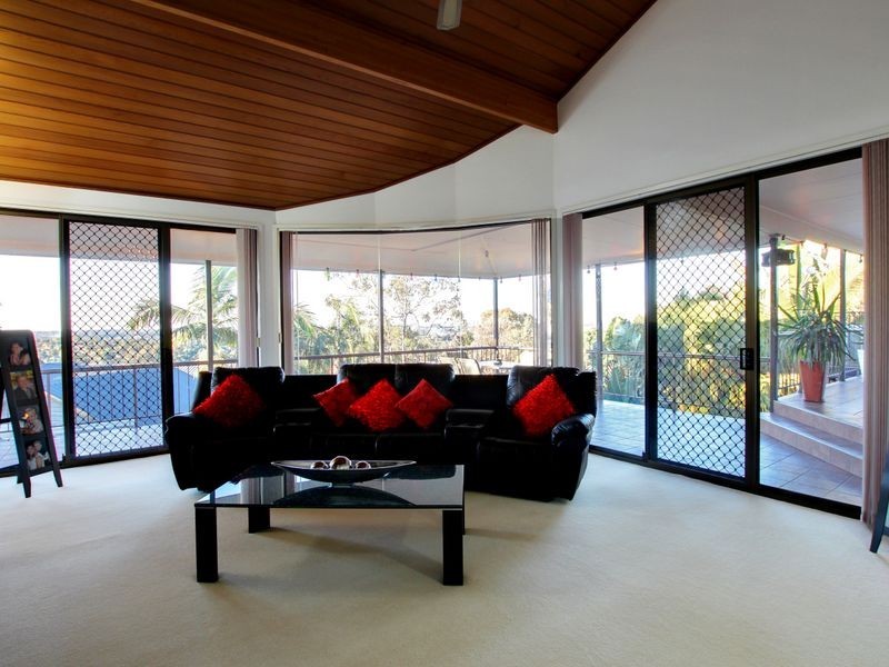 27 Andamooka Avenue, Worongary QLD 4213