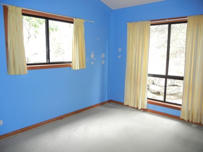 194 Lynwood Drive, Guanaba QLD 4210