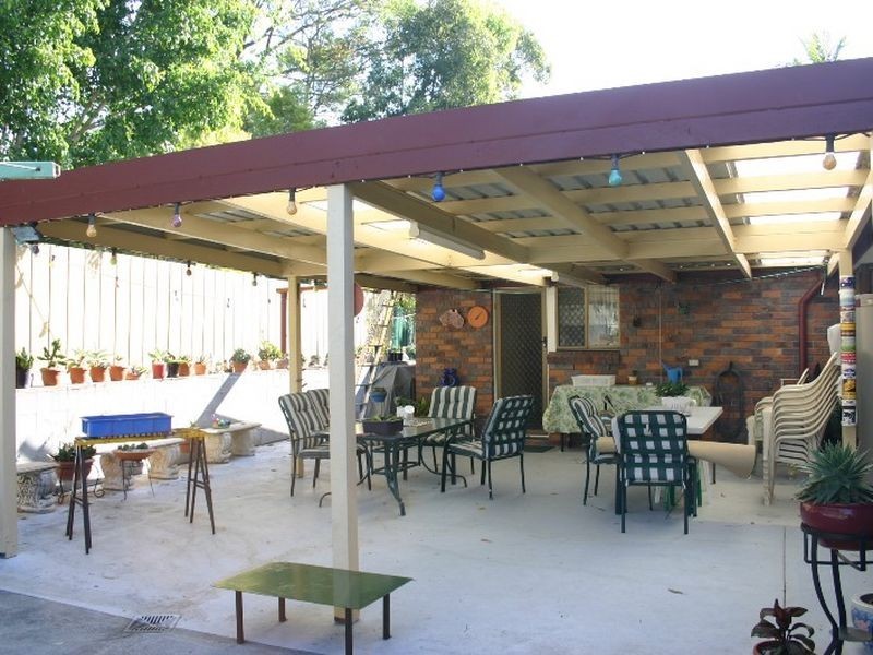 1 Josephine Terrace, Highland Park QLD 4211