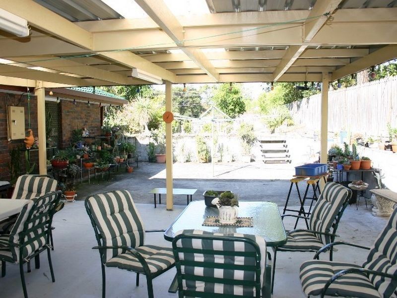1 Josephine Terrace, Highland Park QLD 4211