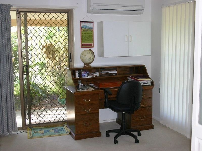 1 Josephine Terrace, Highland Park QLD 4211