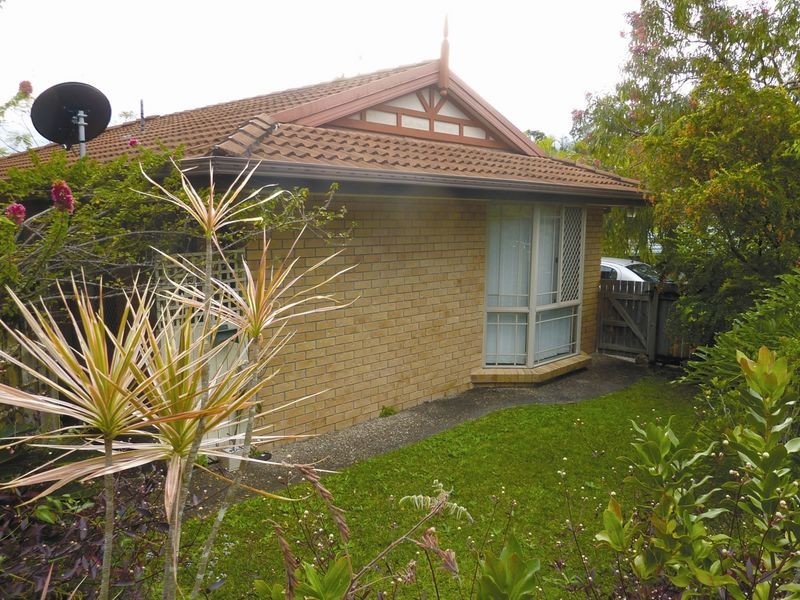 18 Tamarind Close, Nerang QLD 4211