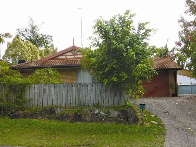18 Tamarind Close, Nerang QLD 4211