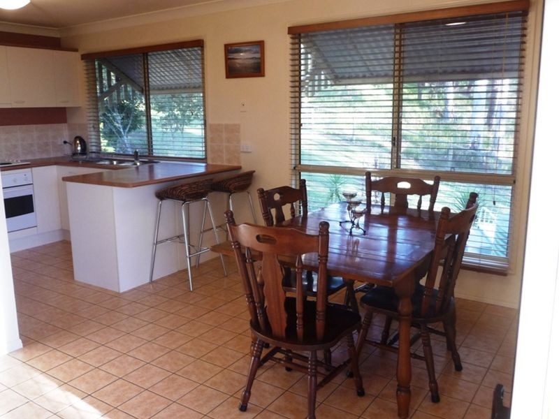 9 Bottletree Lane, Lower Beechmont QLD 4211