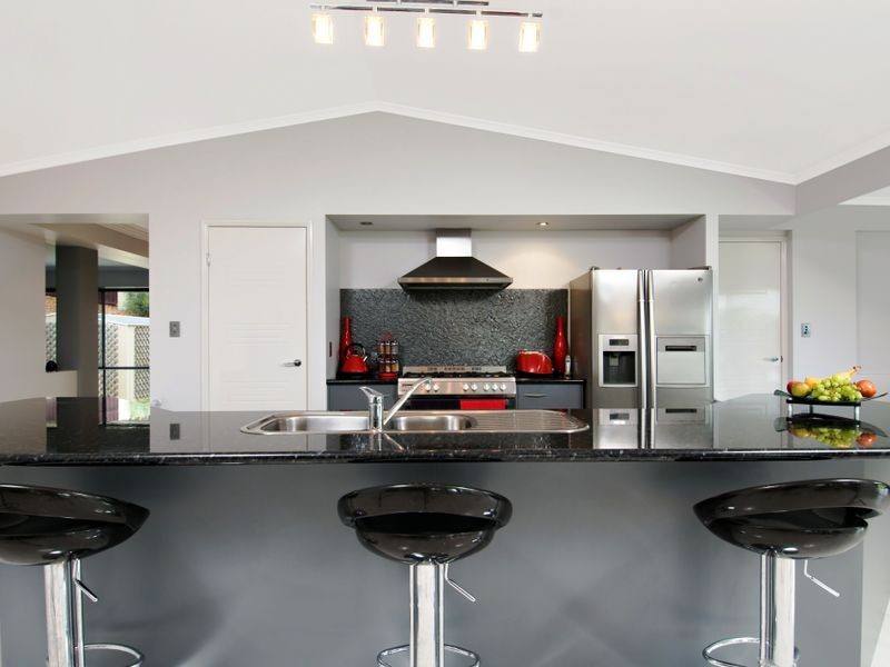 1 Lookout Place, Mount Nathan QLD 4211