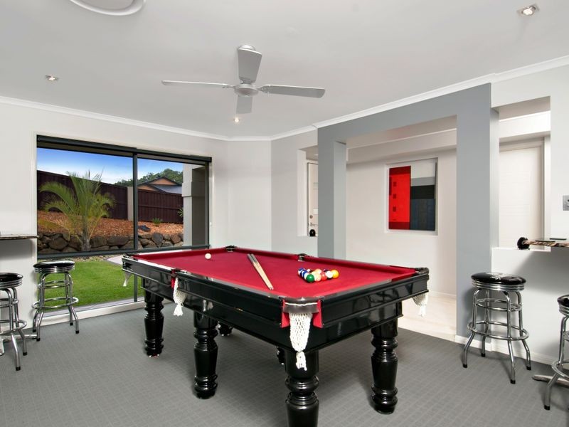1 Lookout Place, Mount Nathan QLD 4211