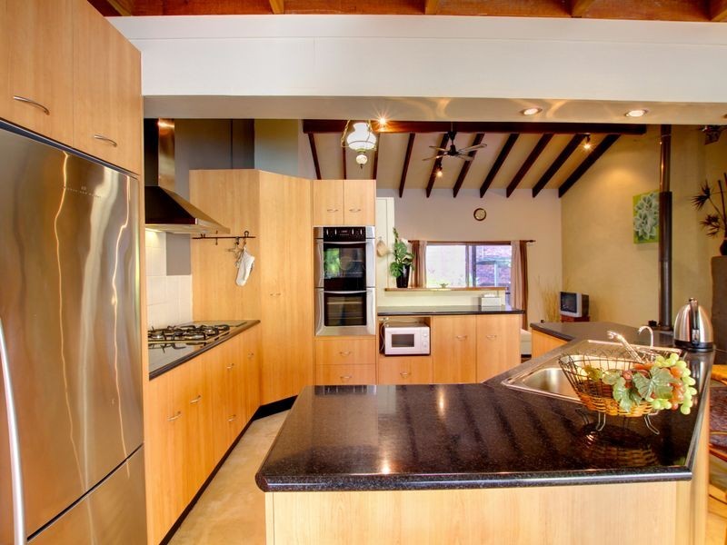 59 Alison Road, Carrara QLD 4211