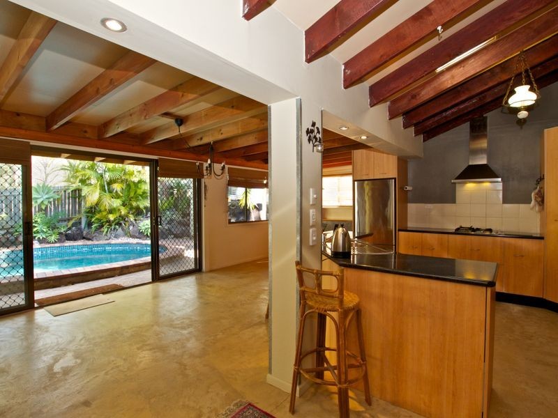 59 Alison Road, Carrara QLD 4211