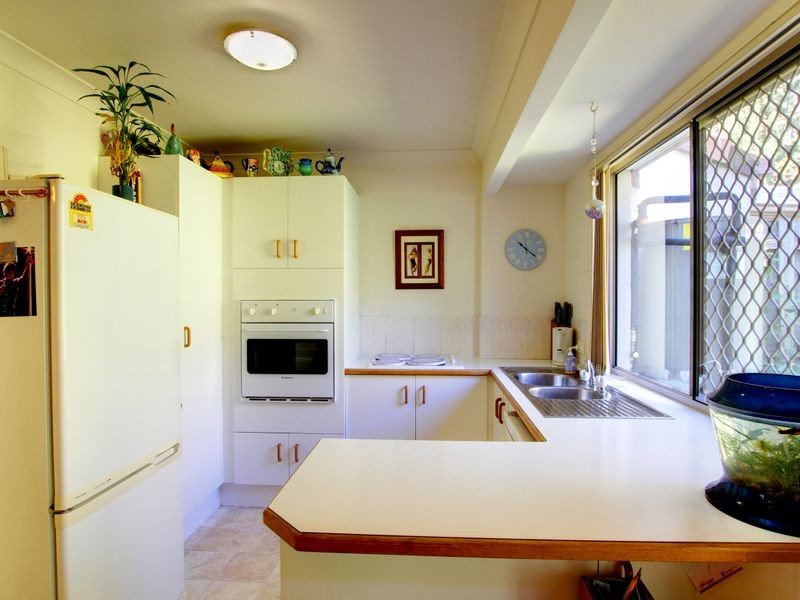 5/8 Ogilvie Crescent, Nerang QLD 4211