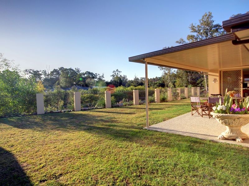 1 Debbie Way, Nerang QLD 4211