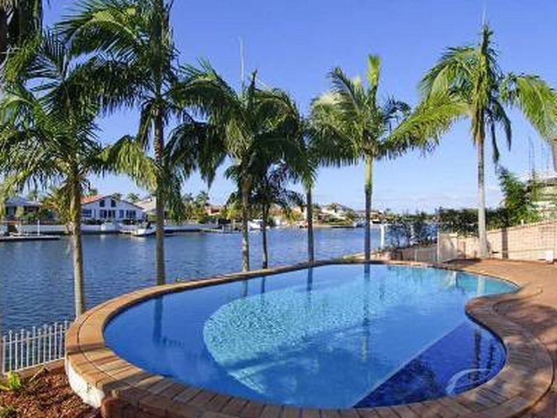 69 Limetree Parade, Runaway Bay QLD 4216